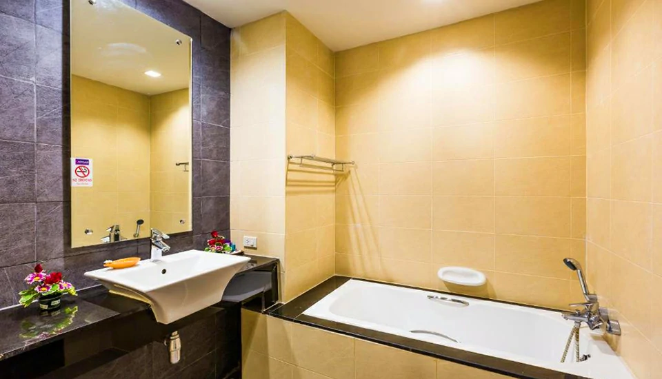 هتل آپاساری کرابی